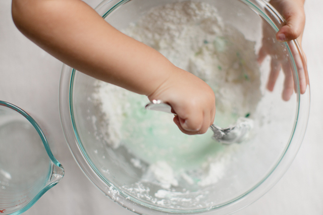 how-to-make-oobleck-3